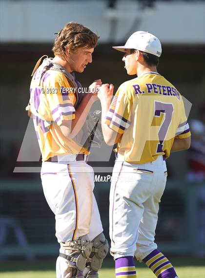 Thumbnail 3 in Altamont vs. Wayne (UHSAA 1A Final) photogallery.