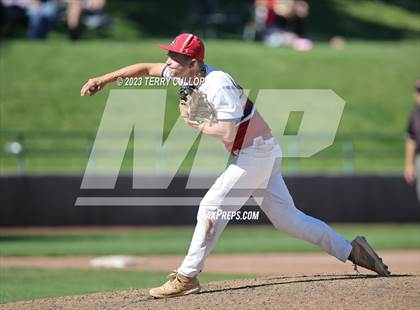 Thumbnail 1 in Altamont vs. Wayne (UHSAA 1A Final) photogallery.