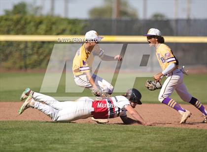 Thumbnail 3 in Altamont vs. Wayne (UHSAA 1A Final) photogallery.