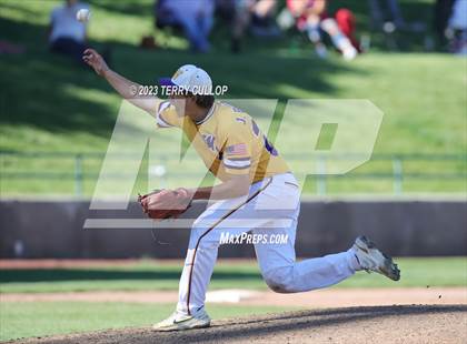 Thumbnail 2 in Altamont vs. Wayne (UHSAA 1A Final) photogallery.