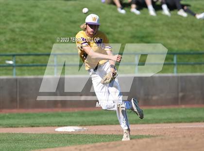 Thumbnail 2 in Altamont vs. Wayne (UHSAA 1A Final) photogallery.