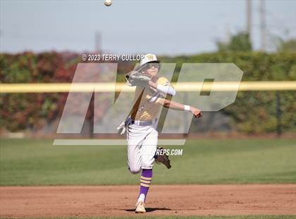 Thumbnail 2 in Altamont vs. Wayne (UHSAA 1A Final) photogallery.