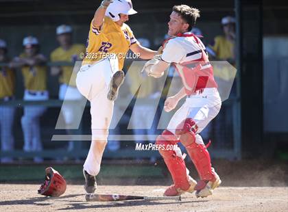 Thumbnail 2 in Altamont vs. Wayne (UHSAA 1A Final) photogallery.