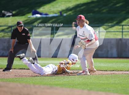 Thumbnail 2 in Altamont vs. Wayne (UHSAA 1A Final) photogallery.