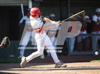 Thumbnail 1 in Altamont vs. Wayne (UHSAA 1A Final) photogallery.