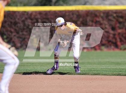 Thumbnail 1 in Altamont vs. Wayne (UHSAA 1A Final) photogallery.