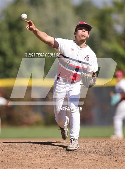 Thumbnail 2 in Altamont vs. Wayne (UHSAA 1A Final) photogallery.
