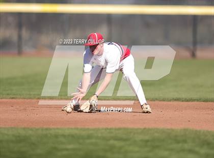 Thumbnail 1 in Altamont vs. Wayne (UHSAA 1A Final) photogallery.
