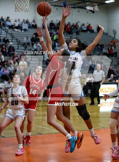 Thumbnail 3 in Bloomsburg vs. Loyalsock Township (PIAA District IV 3A Semifinal) photogallery.