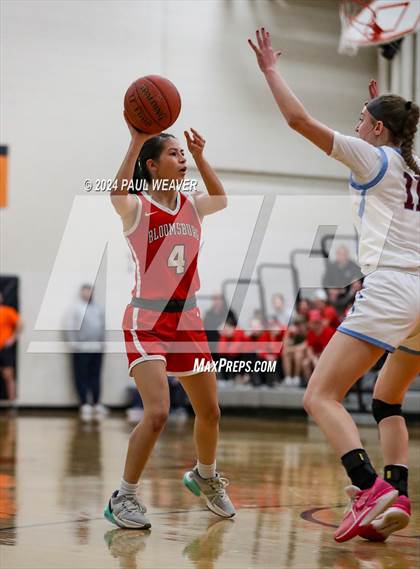 Thumbnail 1 in Bloomsburg vs. Loyalsock Township (PIAA District IV 3A Semifinal) photogallery.
