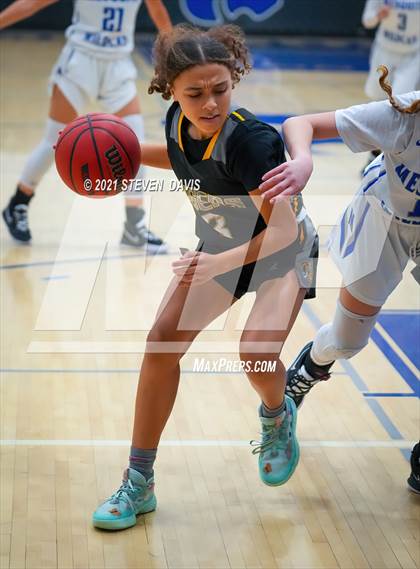 Thumbnail 3 in Gilbert @ Mesquite photogallery.