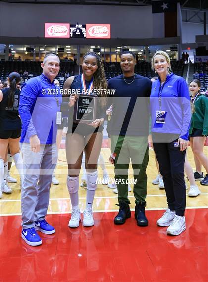 Thumbnail 3 in Cedar Park vs. Argyle (UIL 5A D2 Volleyball Final Medal Ceremony) photogallery.