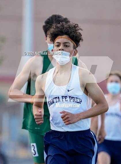 Thumbnail 3 in Santa Fe High School Meet photogallery.