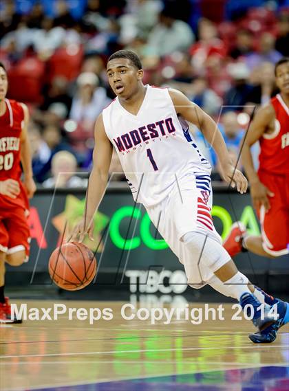 Thumbnail 1 in Fairfield vs. Modesto Christian (CIF SJS D3 Final) photogallery.