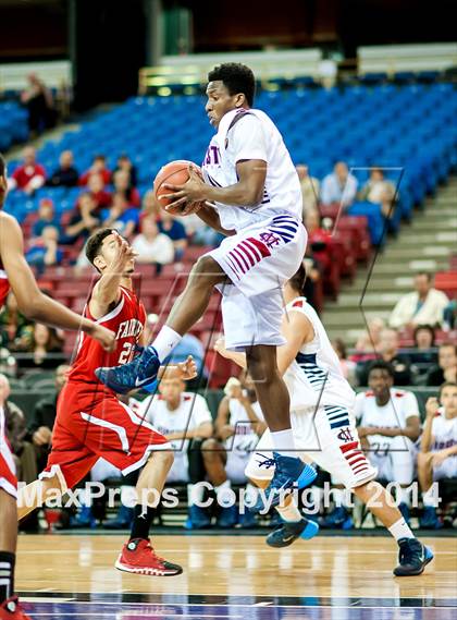 Thumbnail 3 in Fairfield vs. Modesto Christian (CIF SJS D3 Final) photogallery.