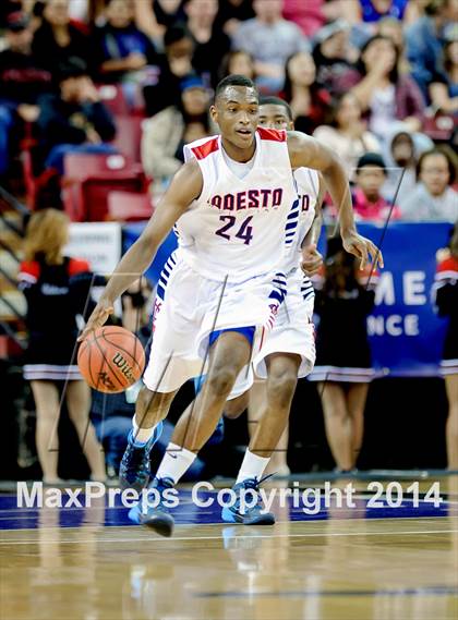 Thumbnail 1 in Fairfield vs. Modesto Christian (CIF SJS D3 Final) photogallery.