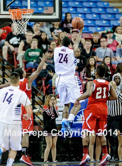 Thumbnail 1 in Fairfield vs. Modesto Christian (CIF SJS D3 Final) photogallery.