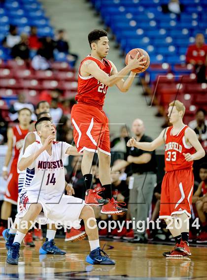 Thumbnail 2 in Fairfield vs. Modesto Christian (CIF SJS D3 Final) photogallery.