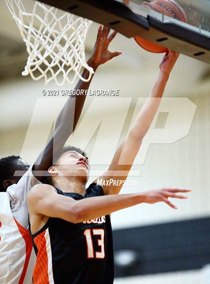 Thumbnail 1 in Aledo vs Haltom photogallery.