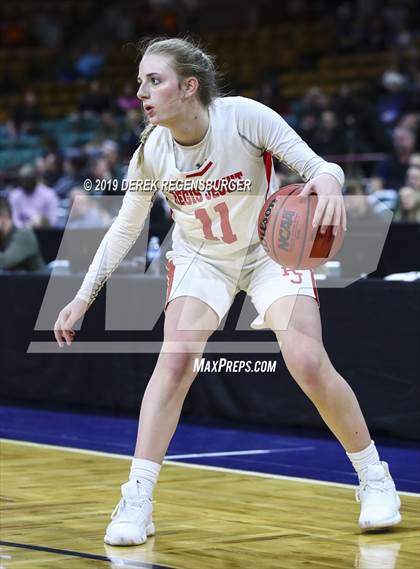 Thumbnail 3 in Regis Jesuit vs Horizon (CHSAA 5A Great 8) photogallery.