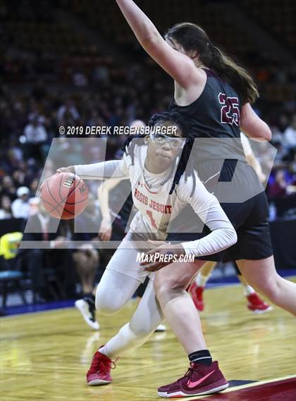 Thumbnail 3 in Regis Jesuit vs Horizon (CHSAA 5A Great 8) photogallery.