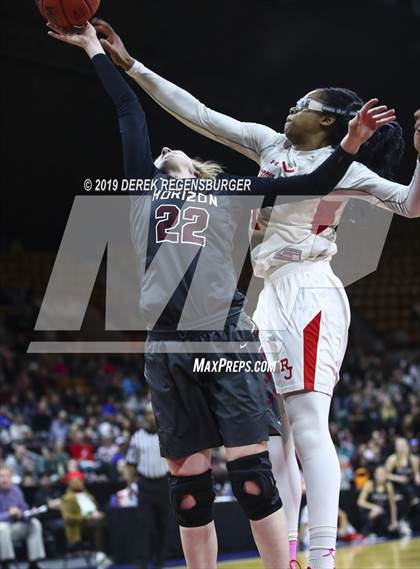 Thumbnail 3 in Regis Jesuit vs Horizon (CHSAA 5A Great 8) photogallery.