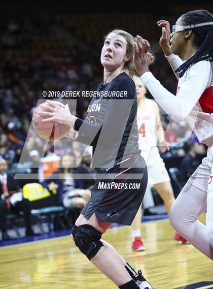 Thumbnail 3 in Regis Jesuit vs Horizon (CHSAA 5A Great 8) photogallery.