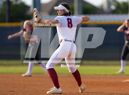 Thumbnail 2 in Tompkins @ Memorial (UIL Softball 6A Region 3 Area Final)  photogallery.