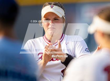Thumbnail 2 in Tompkins @ Memorial (UIL Softball 6A Region 3 Area Final)  photogallery.