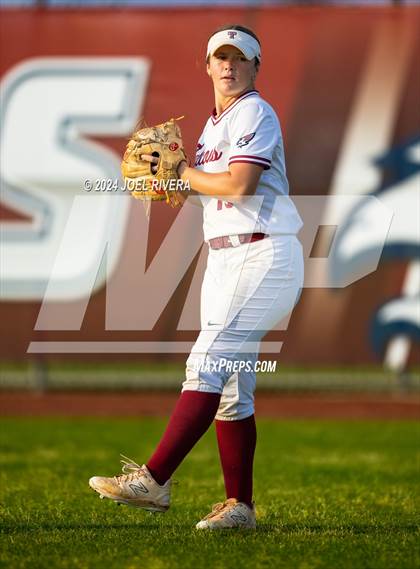Thumbnail 3 in Tompkins @ Memorial (UIL Softball 6A Region 3 Area Final)  photogallery.