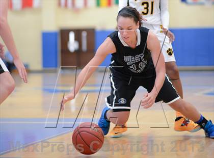 Thumbnail 2 in West Craven vs. Chapel Hill (HighSchoolOT.com Holiday Invitational) photogallery.