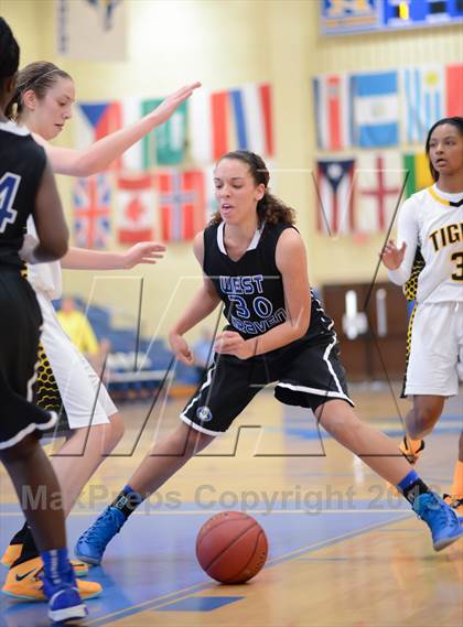 Thumbnail 3 in West Craven vs. Chapel Hill (HighSchoolOT.com Holiday Invitational) photogallery.