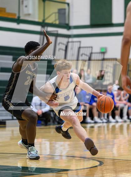 Thumbnail 3 in Timberline vs. Capital (IHSAA 5A District III Round 1) photogallery.