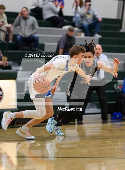 Thumbnail 2 in Timberline vs. Capital (IHSAA 5A District III Round 1) photogallery.