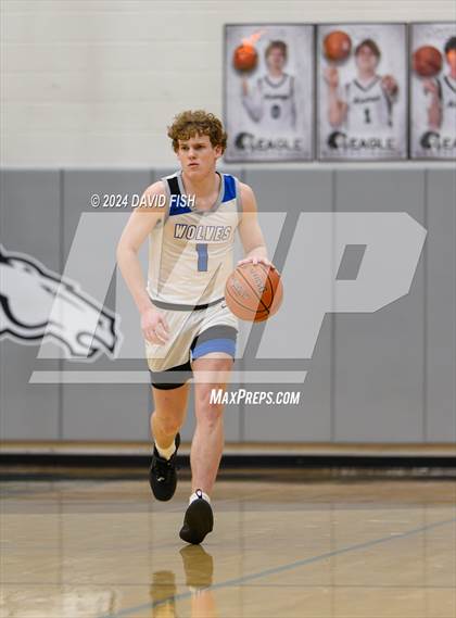 Thumbnail 3 in Timberline vs. Capital (IHSAA 5A District III Round 1) photogallery.