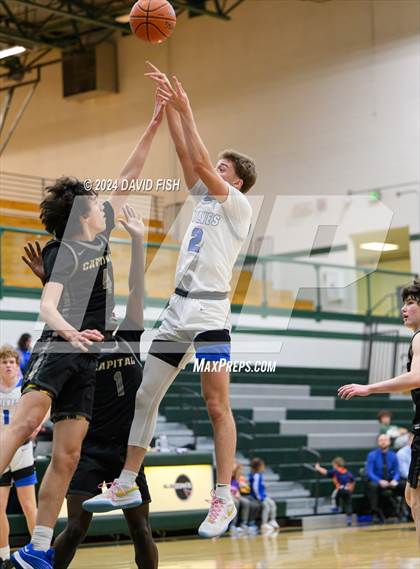 Thumbnail 2 in Timberline vs. Capital (IHSAA 5A District III Round 1) photogallery.