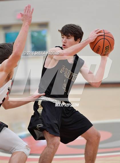 Thumbnail 3 in Plant vs. Creekside (Prep Hoops Sun Bash) photogallery.