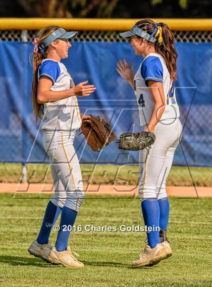 Thumbnail 1 in Oaks Christian @ Agoura photogallery.