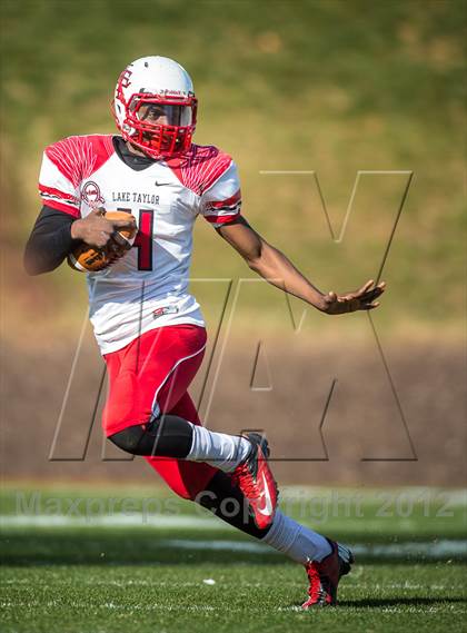 Thumbnail 1 in Lake Taylor vs. Stone Bridge (VHSL AAA D5 Final) photogallery.