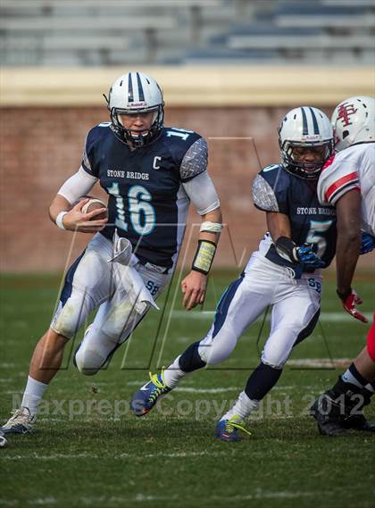 Thumbnail 3 in Lake Taylor vs. Stone Bridge (VHSL AAA D5 Final) photogallery.