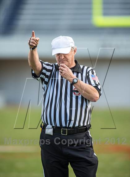 Thumbnail 3 in Lake Taylor vs. Stone Bridge (VHSL AAA D5 Final) photogallery.