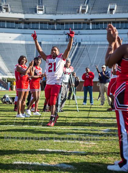 Thumbnail 3 in Lake Taylor vs. Stone Bridge (VHSL AAA D5 Final) photogallery.