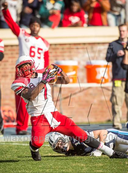 Thumbnail 2 in Lake Taylor vs. Stone Bridge (VHSL AAA D5 Final) photogallery.
