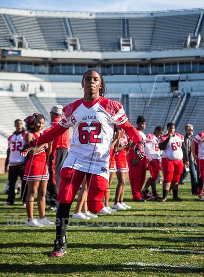 Thumbnail 3 in Lake Taylor vs. Stone Bridge (VHSL AAA D5 Final) photogallery.