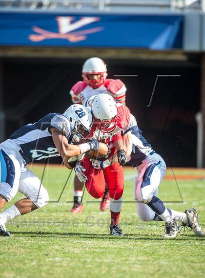 Thumbnail 3 in Lake Taylor vs. Stone Bridge (VHSL AAA D5 Final) photogallery.
