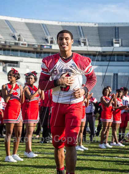 Thumbnail 1 in Lake Taylor vs. Stone Bridge (VHSL AAA D5 Final) photogallery.