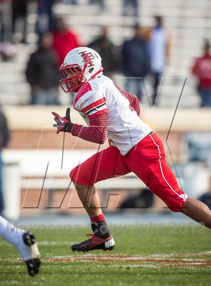 Thumbnail 2 in Lake Taylor vs. Stone Bridge (VHSL AAA D5 Final) photogallery.