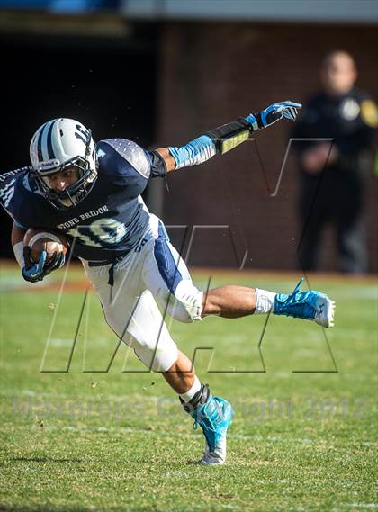 Thumbnail 2 in Lake Taylor vs. Stone Bridge (VHSL AAA D5 Final) photogallery.