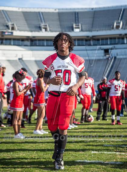 Thumbnail 2 in Lake Taylor vs. Stone Bridge (VHSL AAA D5 Final) photogallery.