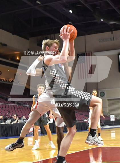 Thumbnail 1 in Grandview vs. Coronado (Tarkanian Classic) photogallery.